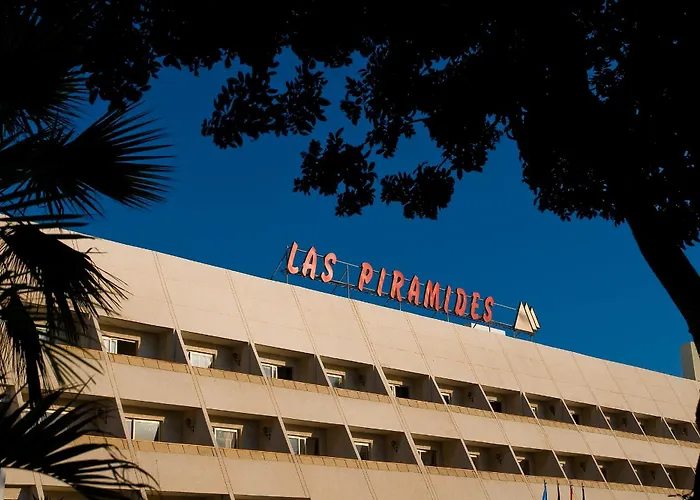 Piramides Апартаменты Адехе